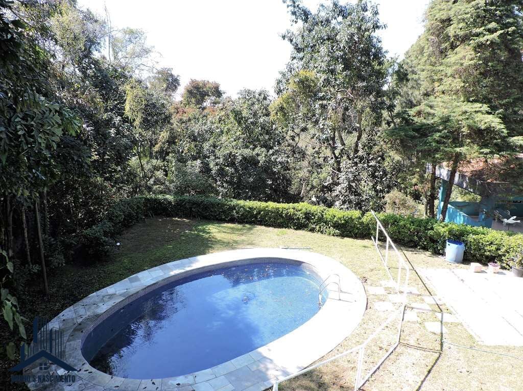 Casa à venda com 6 quartos, 6 suítes, 8 vagas e 550m² no Jardim Marilu, Carapicuíba (SP) — foto 18 de 30