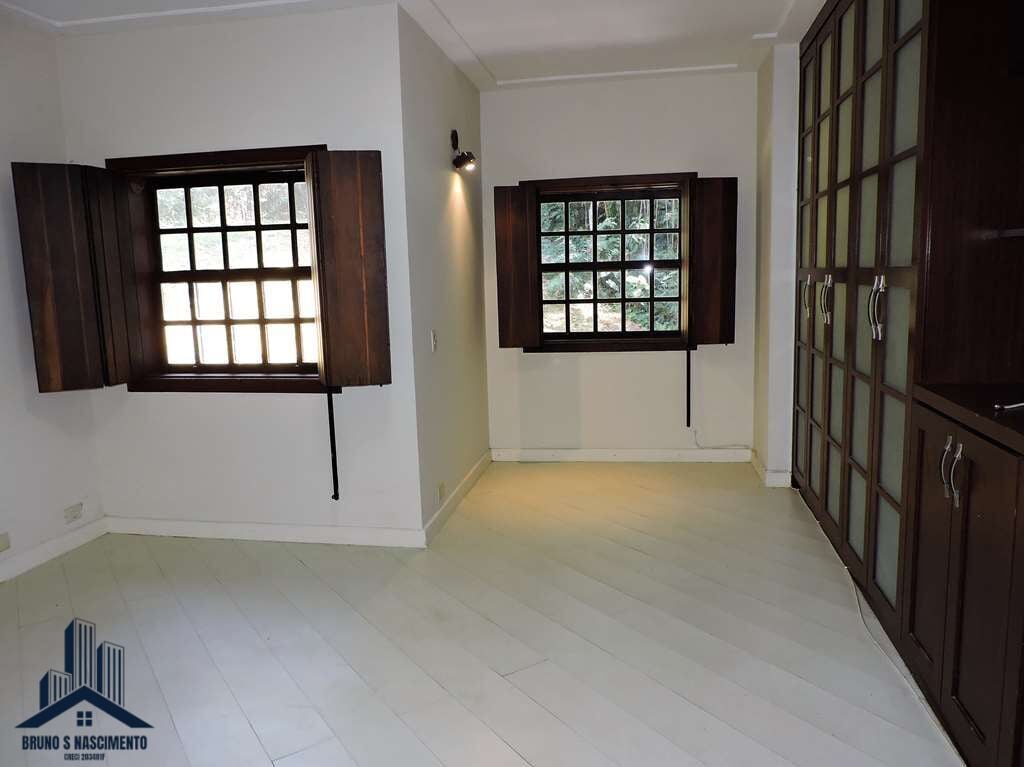 Casa à venda com 6 quartos, 6 suítes, 8 vagas e 550m² no Jardim Marilu, Carapicuíba (SP) — foto 25 de 30