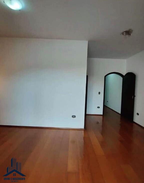 Casa à venda com 4 quartos, 1 suíte, 2 vagas e 205m² no Jardim Leonor, Cotia (SP) — foto 15 de 30