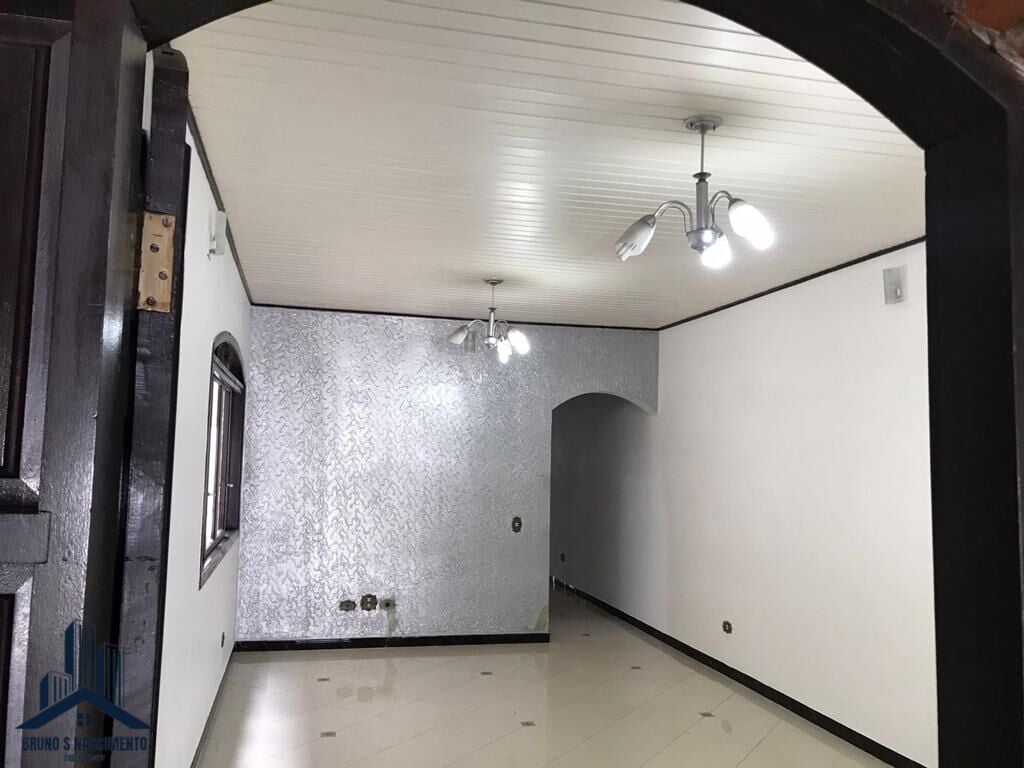 Casa à venda com 4 quartos, 1 suíte, 2 vagas e 205m² no Jardim Leonor, Cotia (SP) — foto 5 de 30
