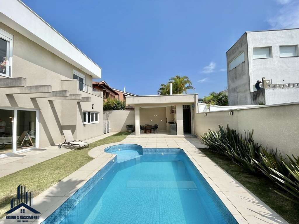 Casa à venda com 4 quartos, 4 suítes, 6 vagas e 358m² no São Paulo II, Cotia (SP) — foto 24 de 30