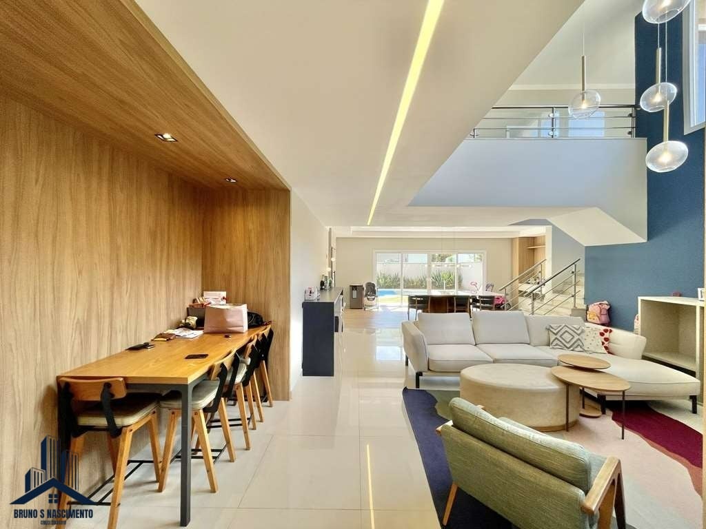 Casa à venda com 4 quartos, 4 suítes, 6 vagas e 358m² no São Paulo II, Cotia (SP) — foto 13 de 30