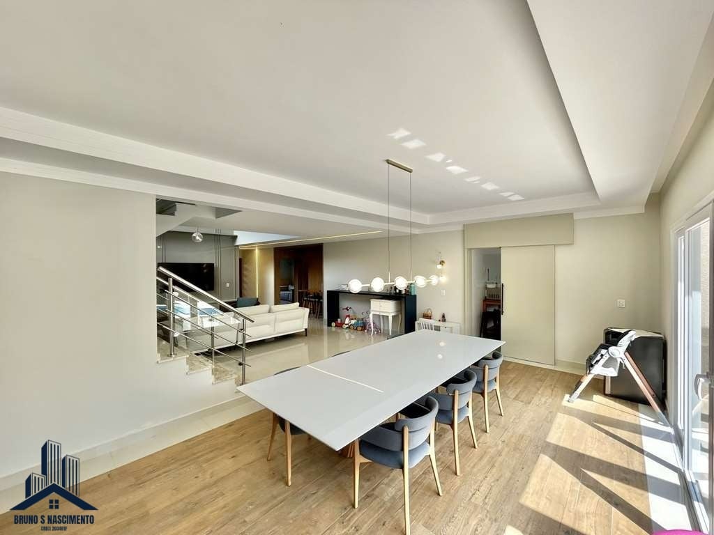 Casa à venda com 4 quartos, 4 suítes, 6 vagas e 358m² no São Paulo II, Cotia (SP) — foto 15 de 30
