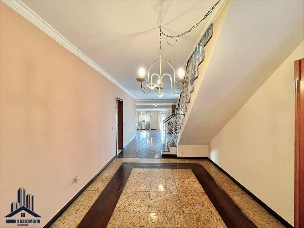 Casa à venda com 4 quartos, 2 suítes, 8 vagas e 356m² no Terras do Madeira, Carapicuíba (SP) — foto 18 de 30