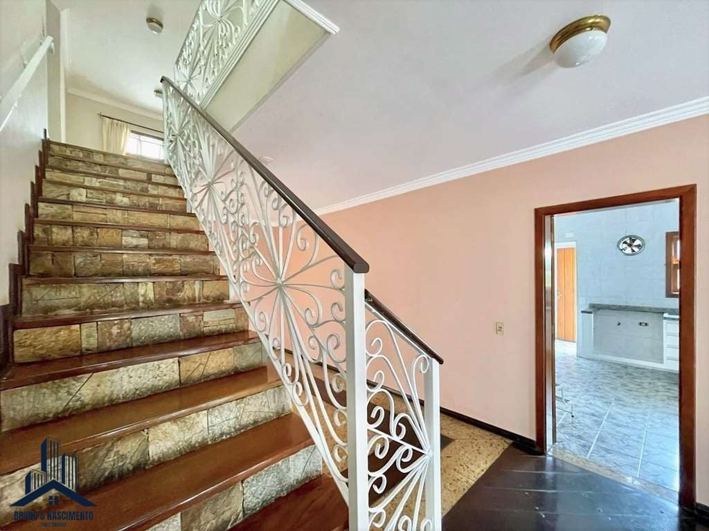 Casa à venda com 4 quartos, 2 suítes, 8 vagas e 356m² no Terras do Madeira, Carapicuíba (SP) — foto 30 de 30