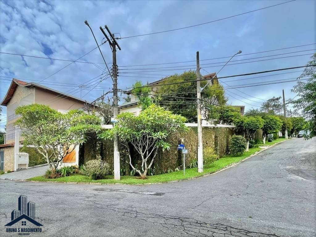 Casa à venda com 4 quartos, 2 suítes, 8 vagas e 356m² no Terras do Madeira, Carapicuíba (SP) — foto 5 de 30
