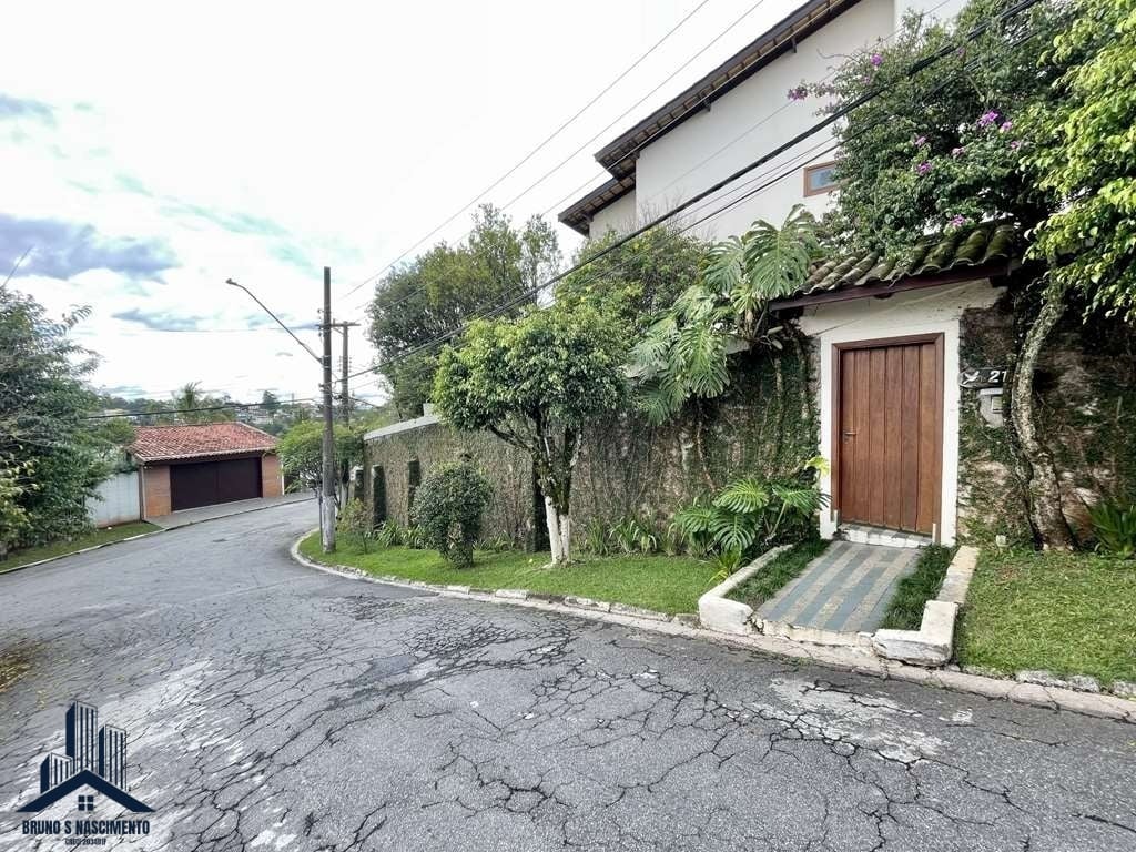 Casa à venda com 4 quartos, 2 suítes, 8 vagas e 356m² no Terras do Madeira, Carapicuíba (SP) — foto 6 de 30