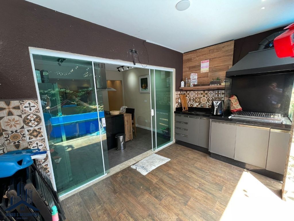 Casa à venda com 3 quartos, 1 suíte, 4 vagas e 77m² no Vila Terezinha, Carapicuíba (SP) — foto 10 de 19