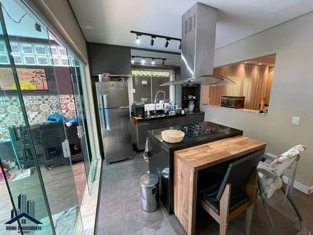 Casa à venda com 3 quartos, 1 suíte, 4 vagas e 77m² no Vila Terezinha, Carapicuíba (SP) — foto 9 de 19