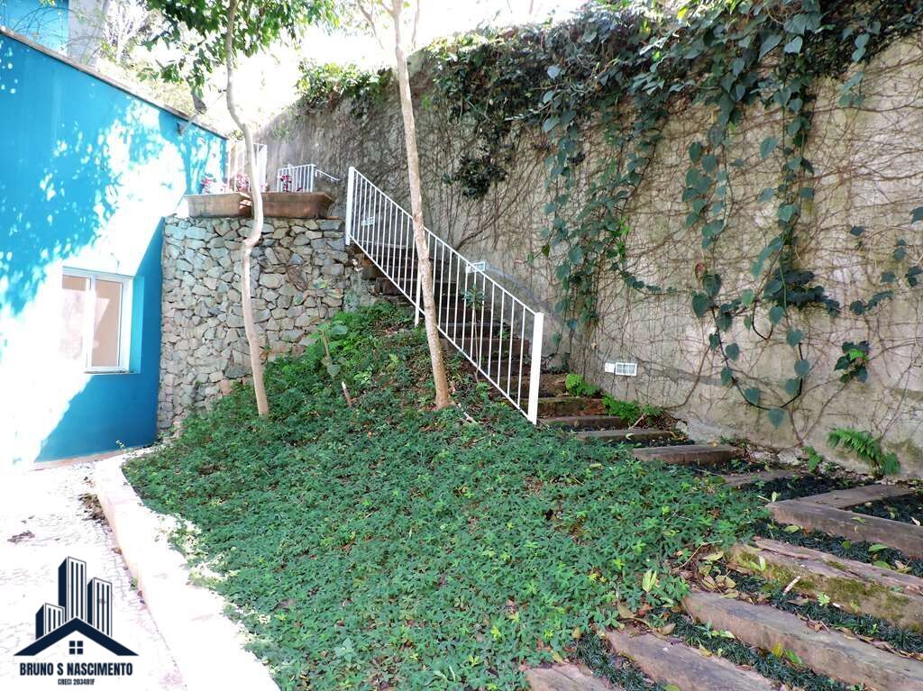 Casa para alugar com 6 quartos, 6 suítes, 8 vagas e 550m² no Jardim Marilu, Carapicuíba (SP) — foto 17 de 30