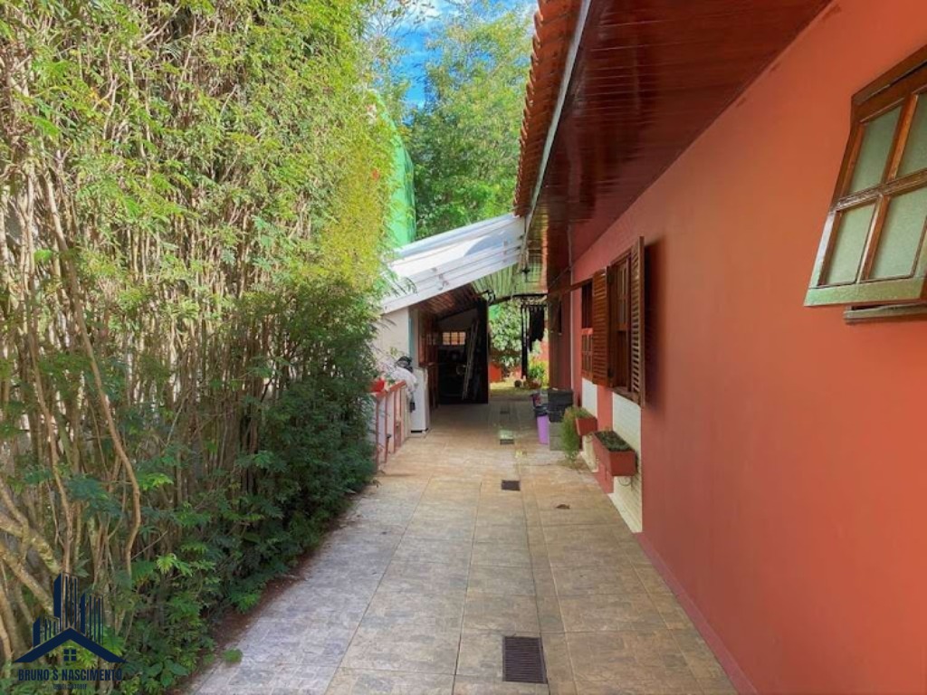 Casa à venda com 3 quartos, 2 suítes, 6 vagas e 285m² no Chácara Vale do Rio Cotia, Carapicuíba (SP) — foto 30 de 30