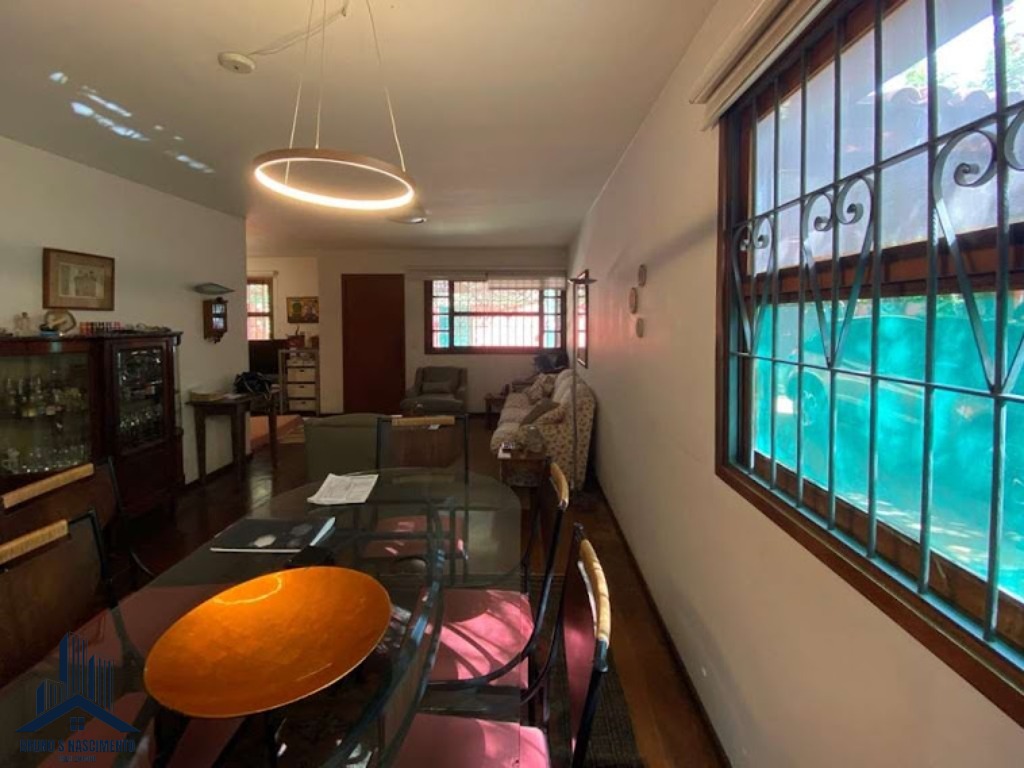 Casa à venda com 3 quartos, 2 suítes, 6 vagas e 285m² no Chácara Vale do Rio Cotia, Carapicuíba (SP) — foto 11 de 30