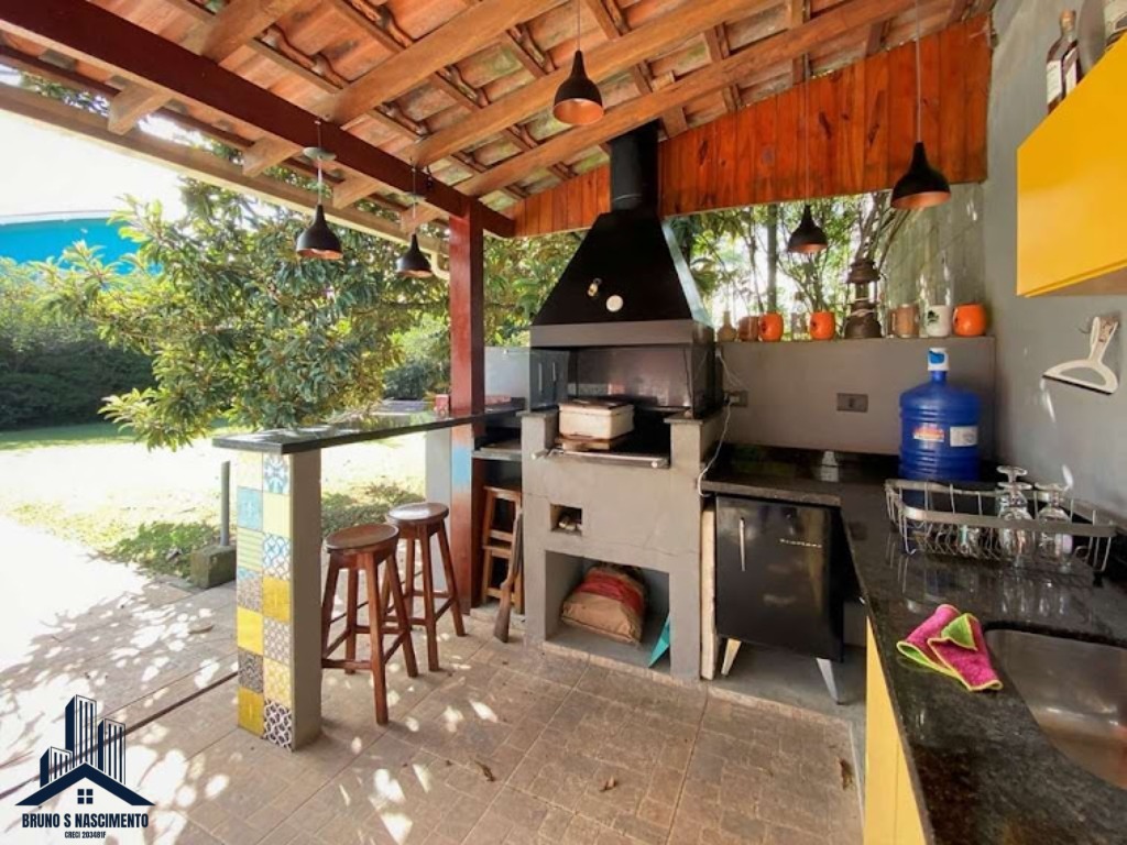 Casa à venda com 3 quartos, 2 suítes, 6 vagas e 285m² no Chácara Vale do Rio Cotia, Carapicuíba (SP) — foto 27 de 30