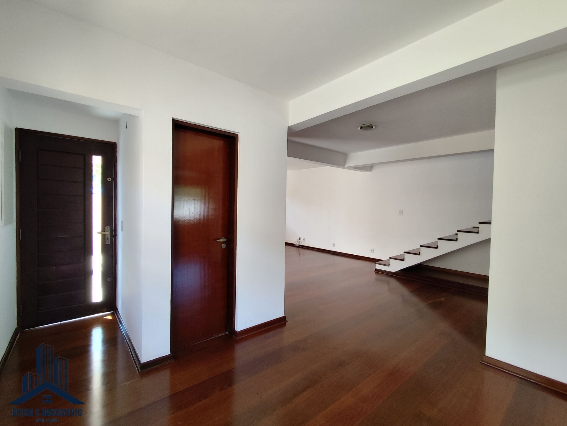 Casa à venda com 3 quartos, 1 suíte, 6 vagas e 235m² no Jardim Nomura, Cotia (SP) — foto 6 de 30