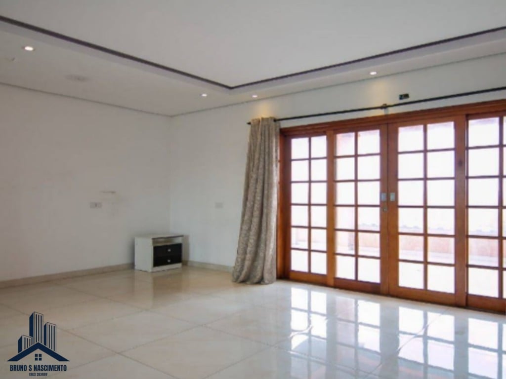 Casa à venda com 3 quartos, 1 suíte, 2 vagas e 350m² no Jardim Araruama, Cotia (SP) — foto 9 de 30