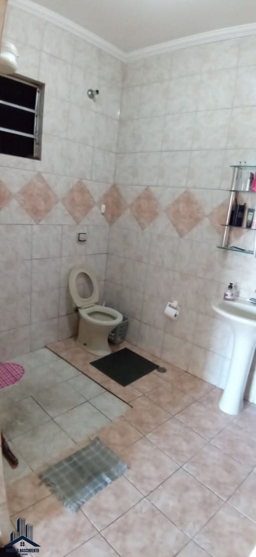 Casa à venda com 4 quartos, 1 suíte, 6 vagas e 197m² no Santa Maria, Osasco (SP) — foto 10 de 17
