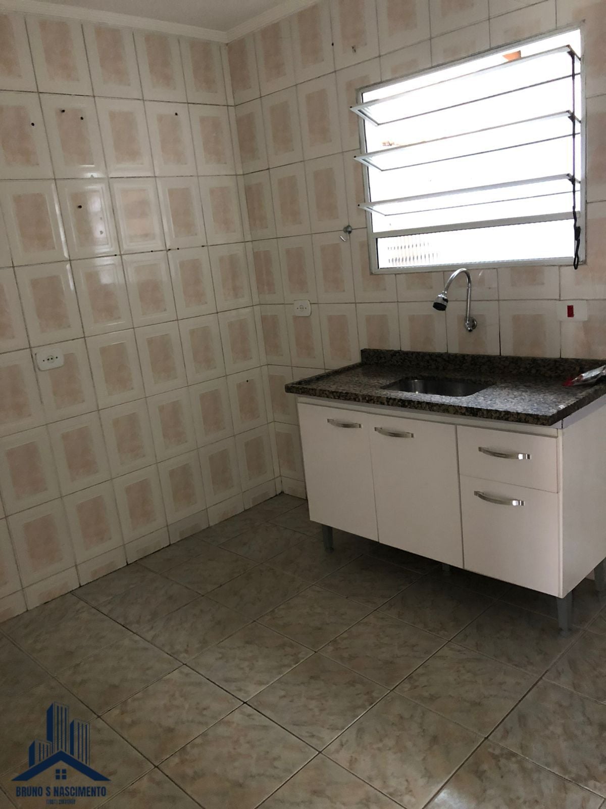 Casa à venda com 2 quartos, 1 banheiro, 2 vagas e 69m² no Jardim Petrópolis, Cotia (SP) — foto 4 de 30