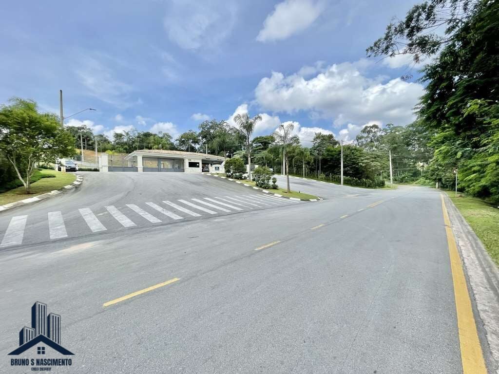 Casa à venda com 3 quartos, 1 suíte, 4 vagas e 255m² no Parque Dom Henrique, Cotia (SP) — foto 28 de 30