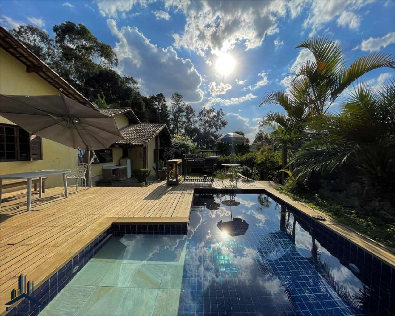 Casa à venda com 4 quartos, 1 suíte, 10 vagas e 220m² no FAZENDINHA, Carapicuíba (SP) — foto 26 de 30