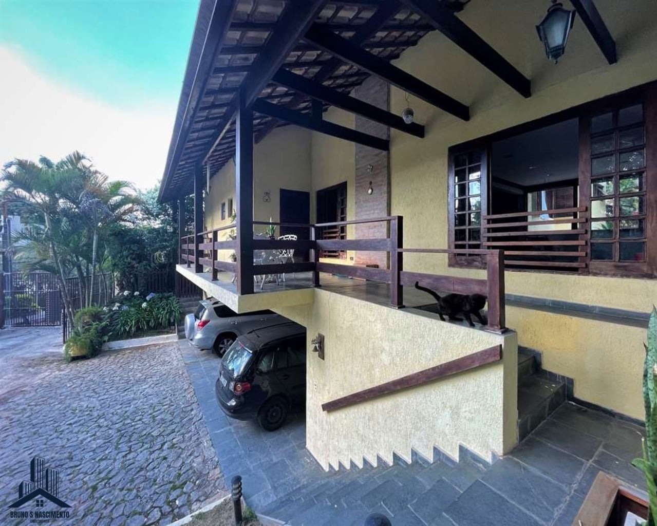 Casa à venda com 4 quartos, 1 suíte, 10 vagas e 220m² no FAZENDINHA, Carapicuíba (SP) — foto 4 de 30