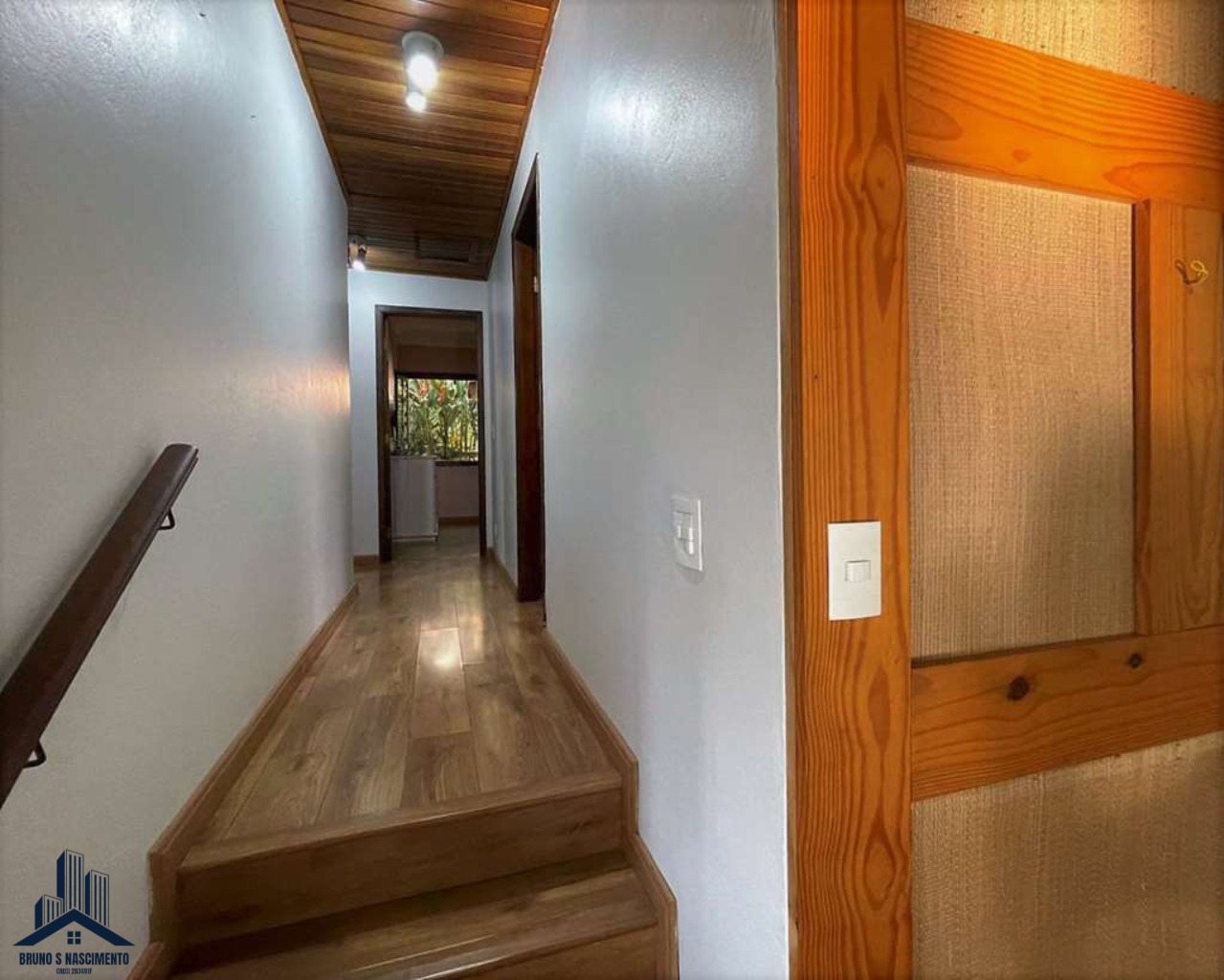 Casa à venda com 4 quartos, 1 suíte, 10 vagas e 220m² no FAZENDINHA, Carapicuíba (SP) — foto 28 de 30