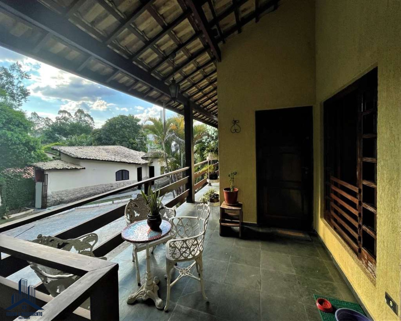 Casa à venda com 4 quartos, 1 suíte, 10 vagas e 220m² no FAZENDINHA, Carapicuíba (SP) — foto 6 de 30