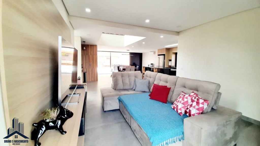 Casa à venda com 3 quartos, 3 suítes, 6 vagas e 257m² no Residencial dos Lagos, Cotia (SP) — foto 8 de 30