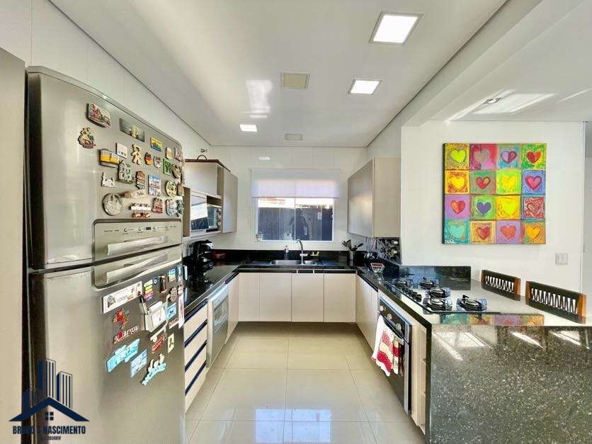 Casa à venda com 3 quartos, 1 suíte, 2 vagas e 171m² no Pitas, Cotia (SP) — foto 13 de 30