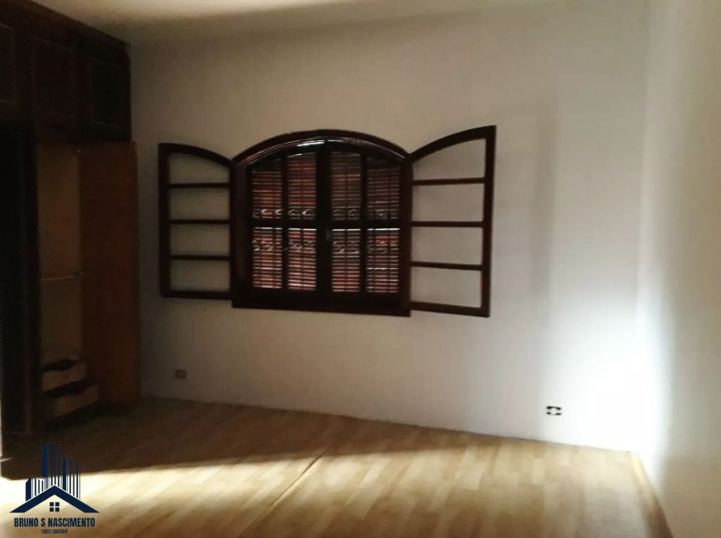Casa à venda com 4 quartos, 2 suítes, 8 vagas e 421m² no Vila Santo Antônio, Cotia (SP) — foto 15 de 17