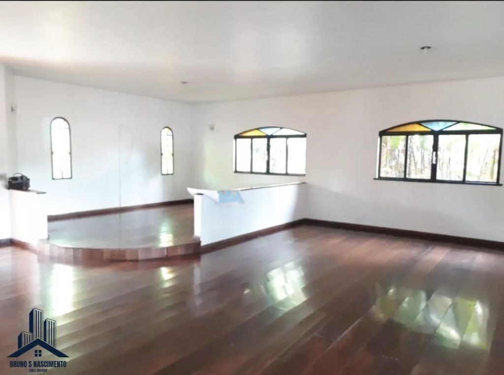 Casa à venda com 4 quartos, 2 suítes, 8 vagas e 421m² no Vila Santo Antônio, Cotia (SP) — foto 10 de 17
