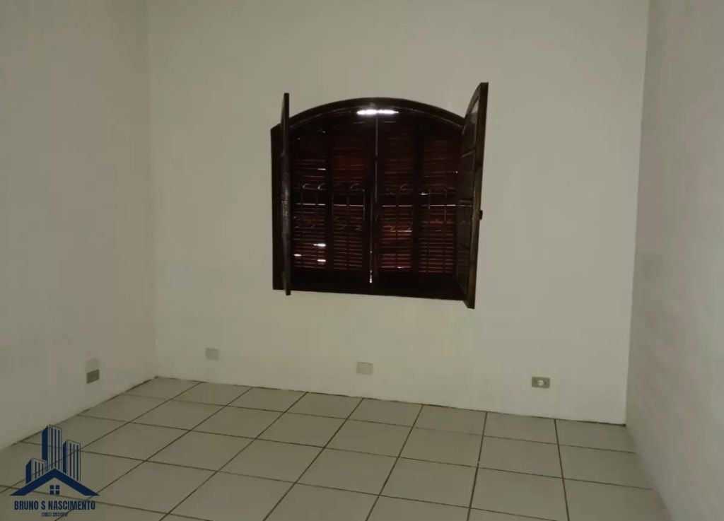 Casa à venda com 4 quartos, 2 suítes, 8 vagas e 421m² no Vila Santo Antônio, Cotia (SP) — foto 11 de 17