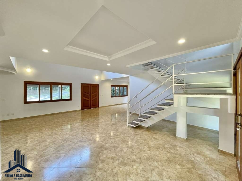 Casa à venda com 5 quartos, 2 suítes, 6 vagas e 311m² no Aldeia da Fazendinha, Carapicuíba (SP) — foto 13 de 30