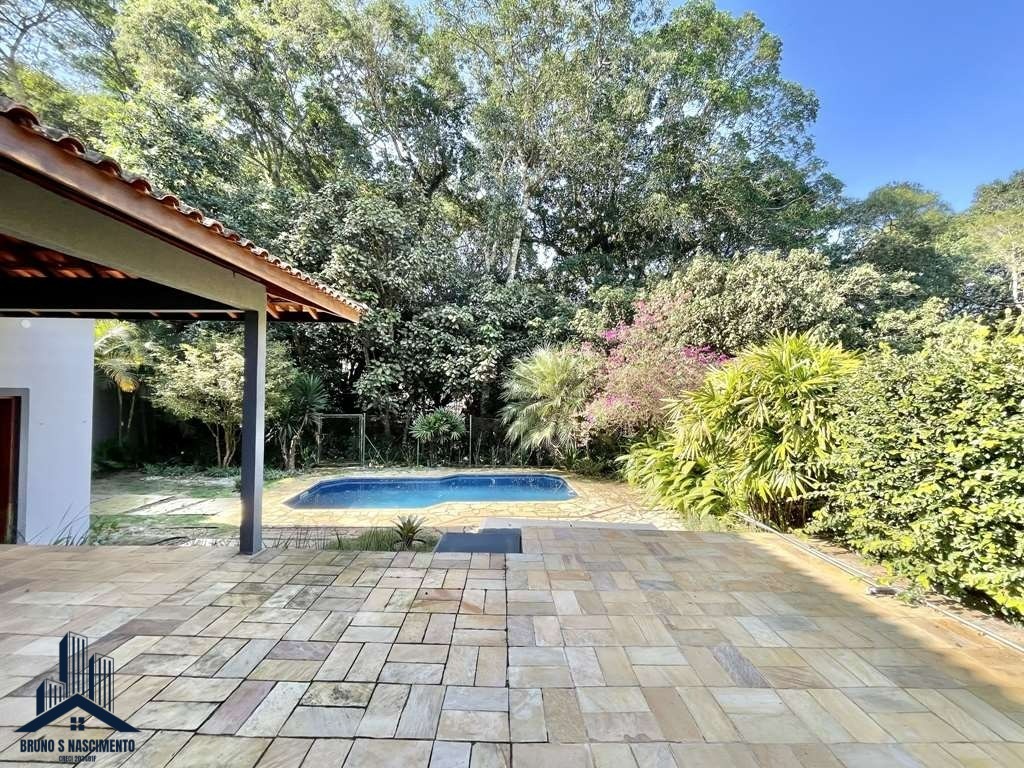 Casa à venda com 5 quartos, 2 suítes, 6 vagas e 311m² no Aldeia da Fazendinha, Carapicuíba (SP) — foto 21 de 30