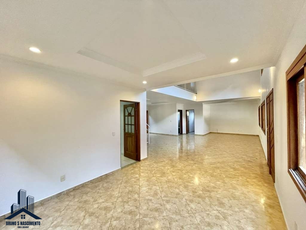 Casa à venda com 5 quartos, 2 suítes, 6 vagas e 311m² no Aldeia da Fazendinha, Carapicuíba (SP) — foto 10 de 30