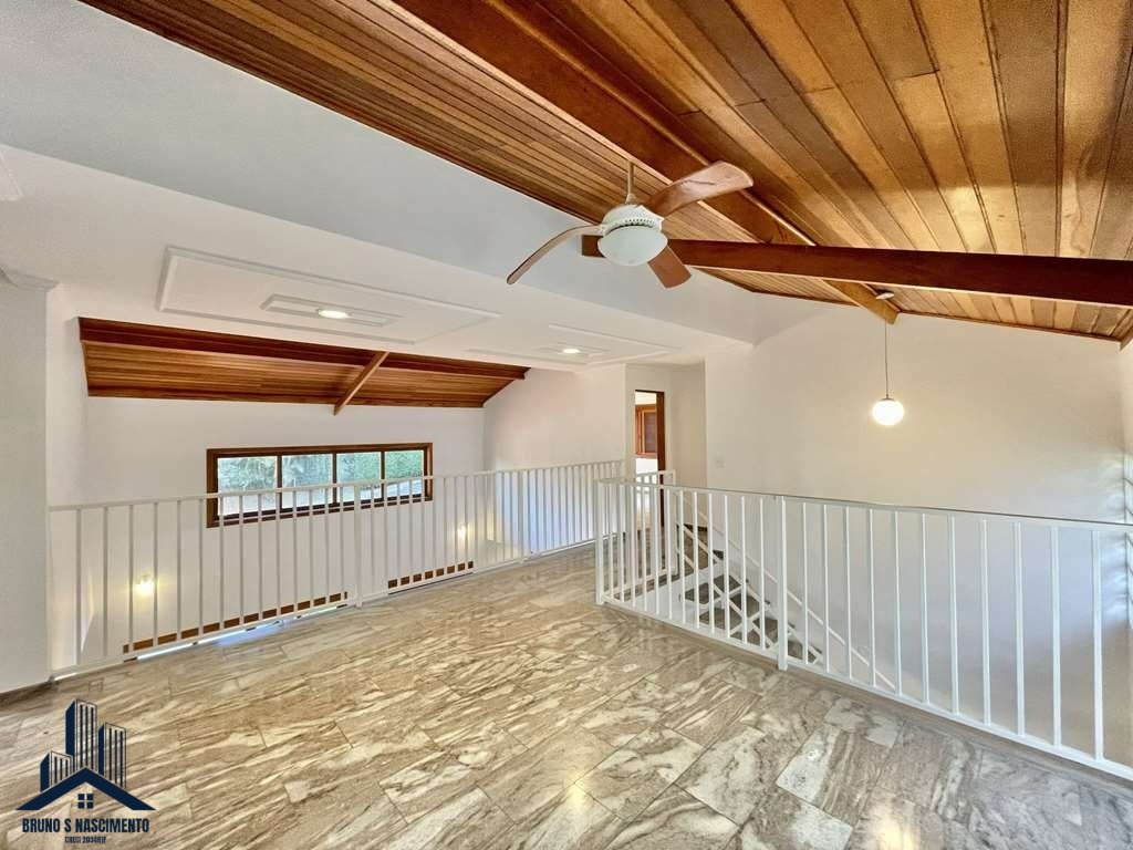 Casa à venda com 5 quartos, 2 suítes, 6 vagas e 311m² no Aldeia da Fazendinha, Carapicuíba (SP) — foto 24 de 30