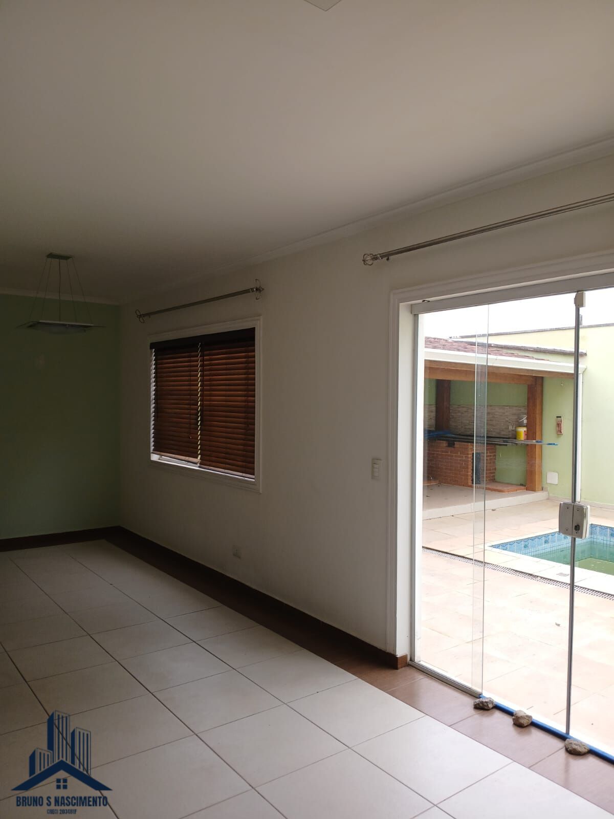 Casa à venda com 3 quartos, 1 suíte, 4 vagas e 150m² no Jardim Rebelato, Cotia (SP) — foto 17 de 27