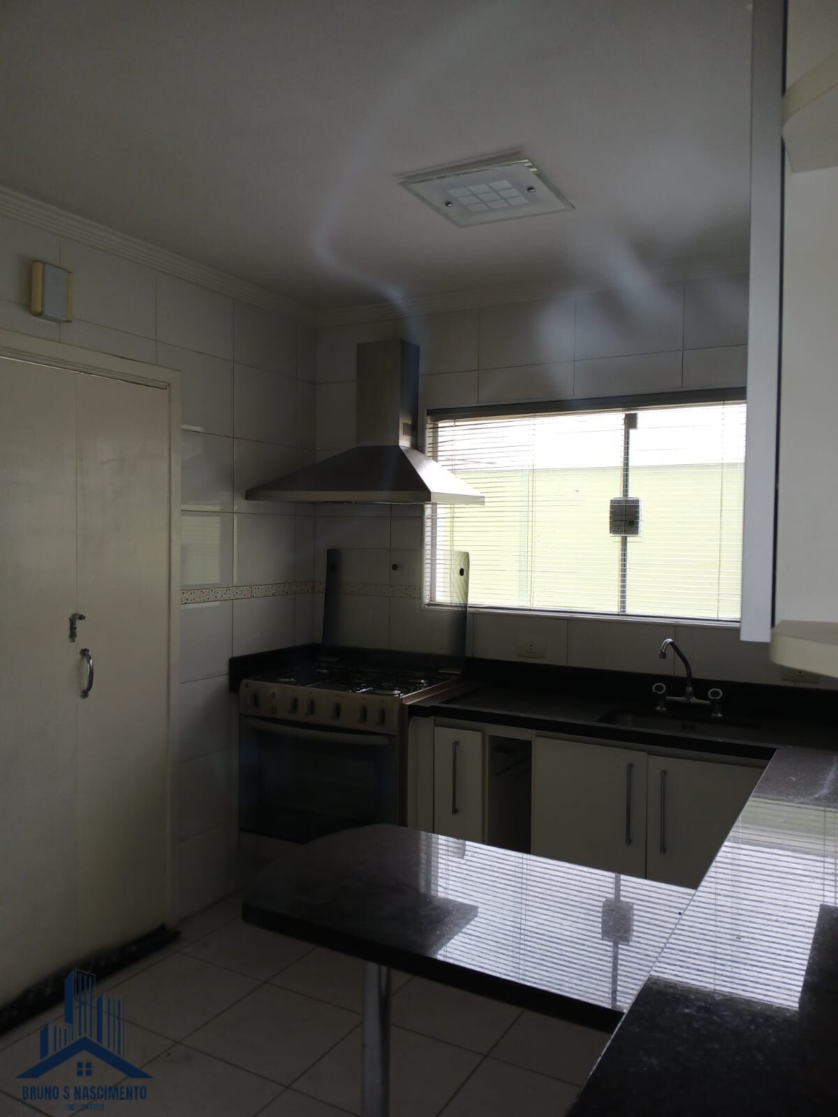 Casa à venda com 3 quartos, 1 suíte, 4 vagas e 150m² no Jardim Rebelato, Cotia (SP) — foto 13 de 27