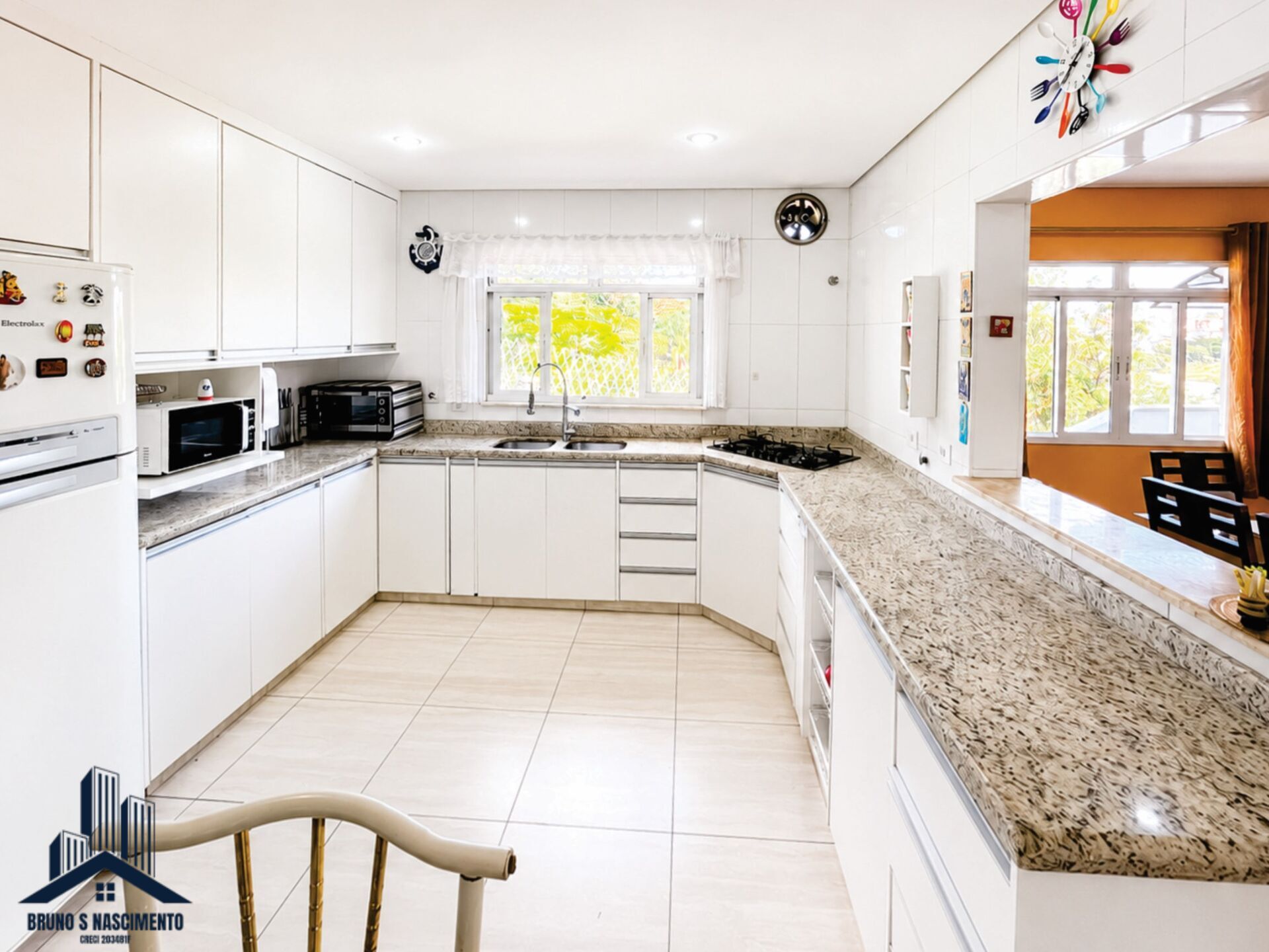 Casa à venda com 3 quartos, 3 suítes, 4 vagas e 342m² no Lajeado, Cotia (SP) — foto 18 de 30