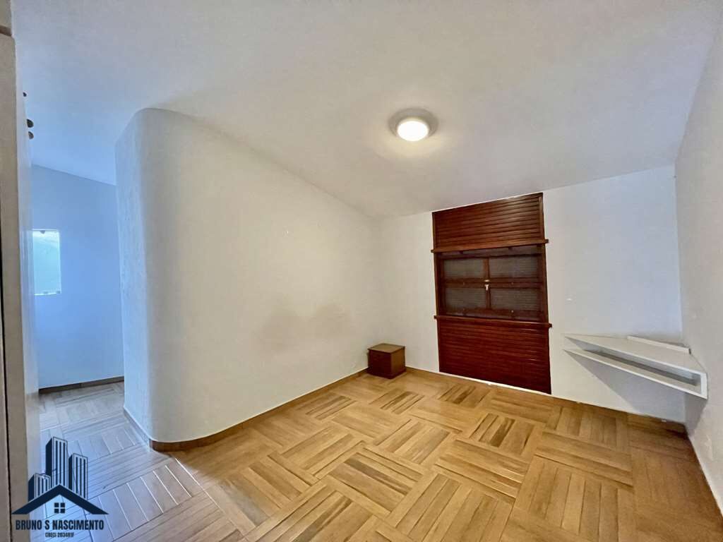 Casa à venda com 4 quartos, 1 suíte, 6 vagas e 409m² no Chácara São João, Carapicuíba (SP) — foto 28 de 30