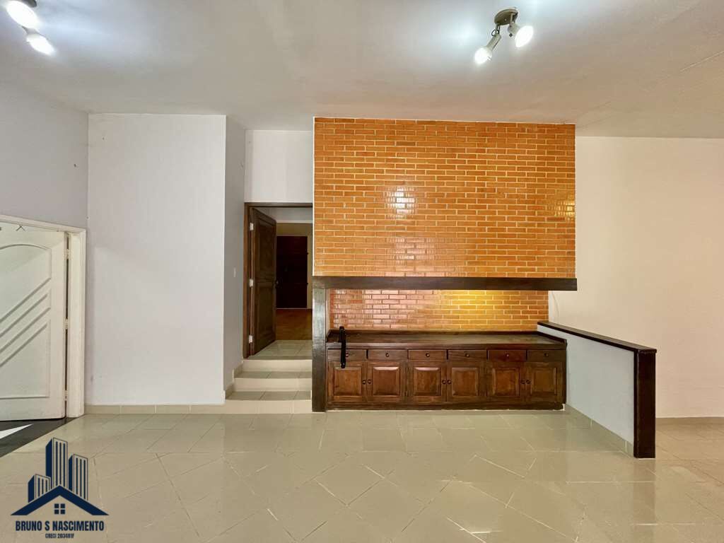 Casa à venda com 4 quartos, 1 suíte, 6 vagas e 409m² no Chácara São João, Carapicuíba (SP) — foto 26 de 30