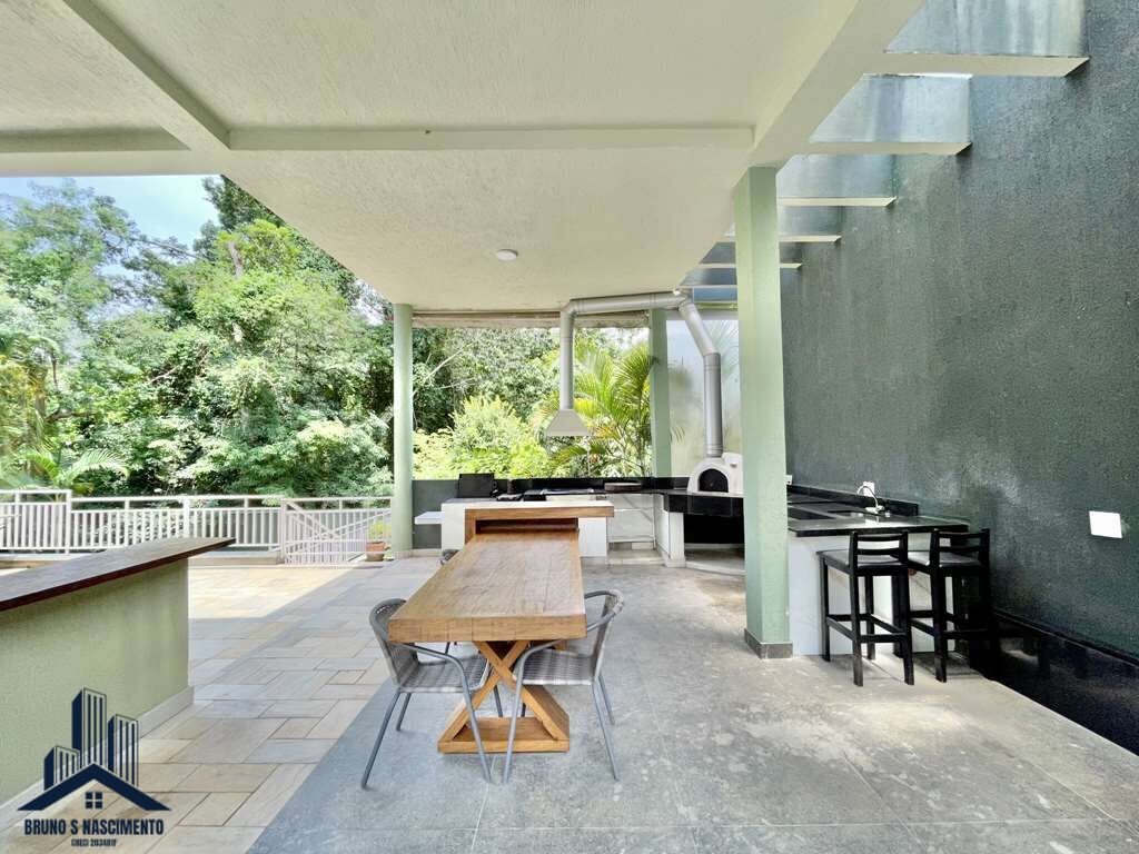 Casa à venda com 4 quartos, 2 suítes, 4 vagas e 386m² no Pousada dos Bandeirantes, Carapicuíba (SP) — foto 25 de 30