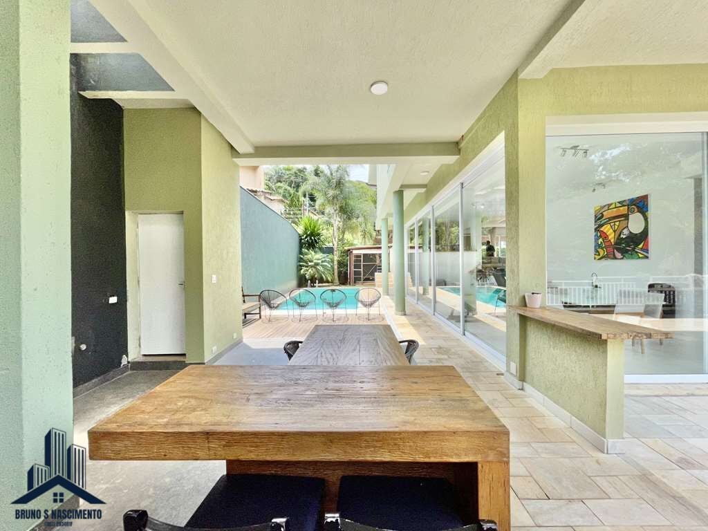 Casa à venda com 4 quartos, 2 suítes, 4 vagas e 386m² no Pousada dos Bandeirantes, Carapicuíba (SP) — foto 23 de 30
