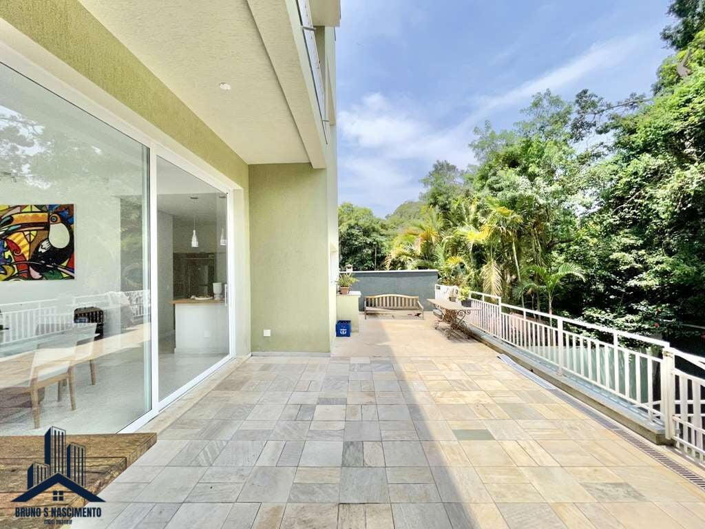 Casa à venda com 4 quartos, 2 suítes, 4 vagas e 386m² no Pousada dos Bandeirantes, Carapicuíba (SP) — foto 30 de 30
