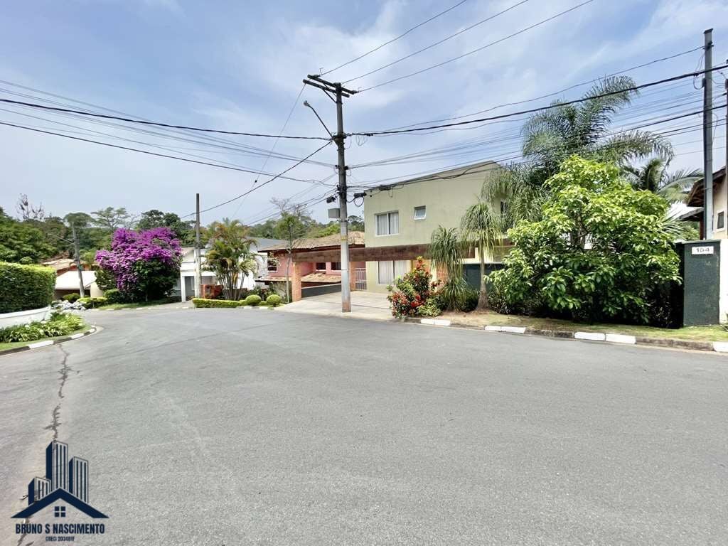 Casa à venda com 4 quartos, 2 suítes, 4 vagas e 386m² no Pousada dos Bandeirantes, Carapicuíba (SP) — foto 5 de 30