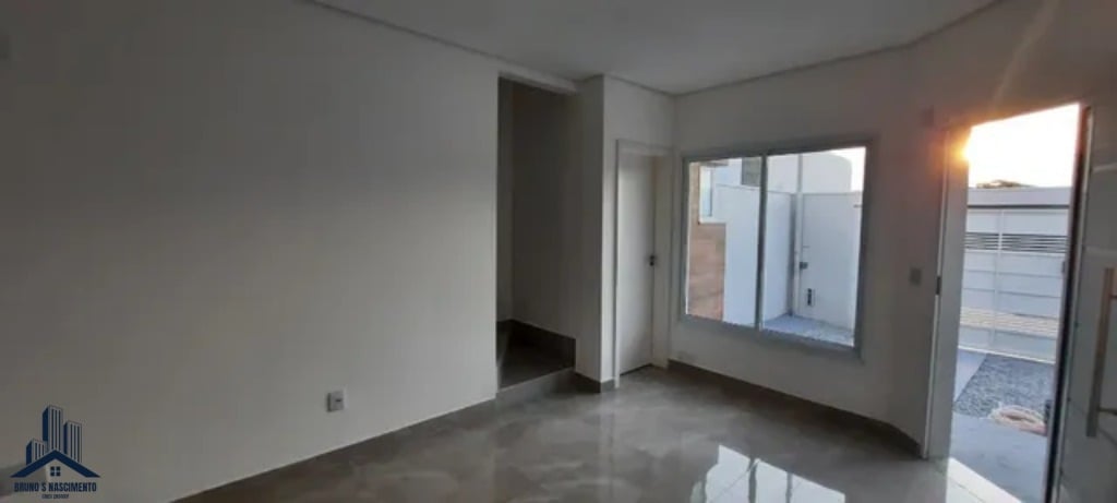 Casa à venda com 3 quartos, 1 suíte, 2 vagas e 100m² no Chácara Roselândia, Cotia (SP) — foto 4 de 20