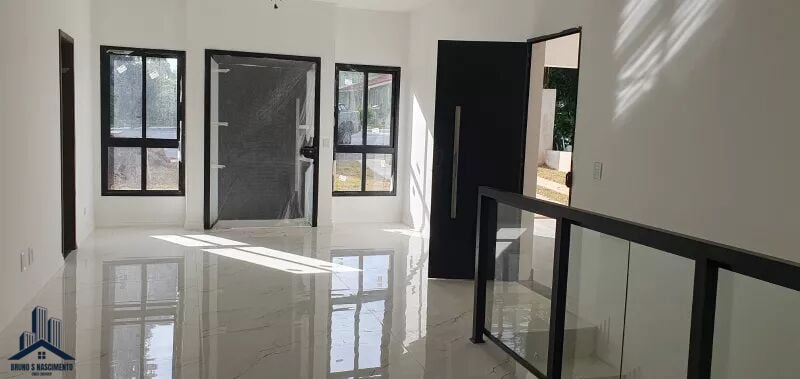 Casa à venda com 4 quartos, 4 suítes, 6 vagas e 240m² no Transurb, Itapevi (SP) — foto 4 de 20