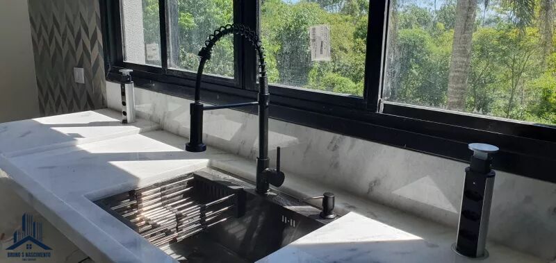 Casa à venda com 4 quartos, 4 suítes, 6 vagas e 240m² no Transurb, Itapevi (SP) — foto 8 de 20