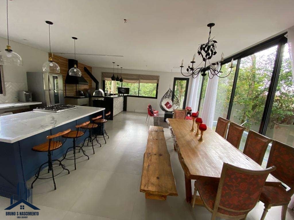 Casa à venda com 3 quartos, 1 suíte, 12 vagas e 427m² no Terras do Madeira, Carapicuíba (SP) — foto 17 de 30