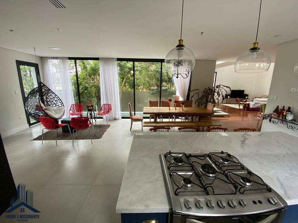 Casa à venda com 3 quartos, 1 suíte, 12 vagas e 427m² no Terras do Madeira, Carapicuíba (SP) — foto 11 de 30