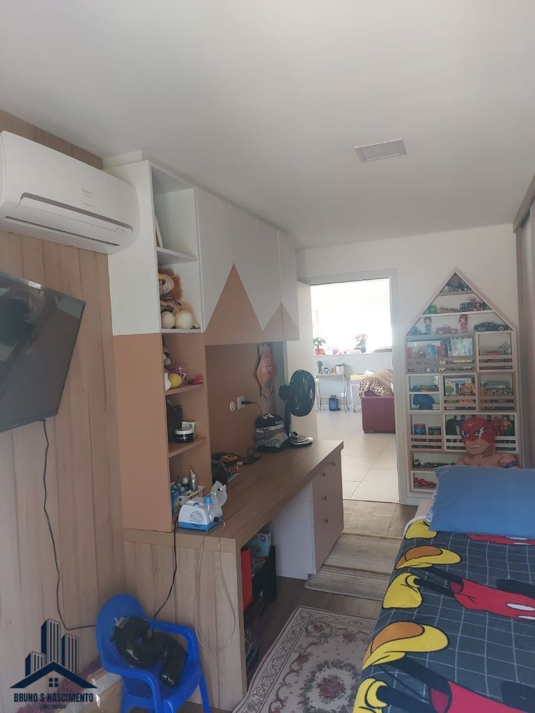 Casa à venda com 4 quartos, 1 suíte, 2 vagas e 180m² no Jardim Barbacena, Cotia (SP) — foto 5 de 11